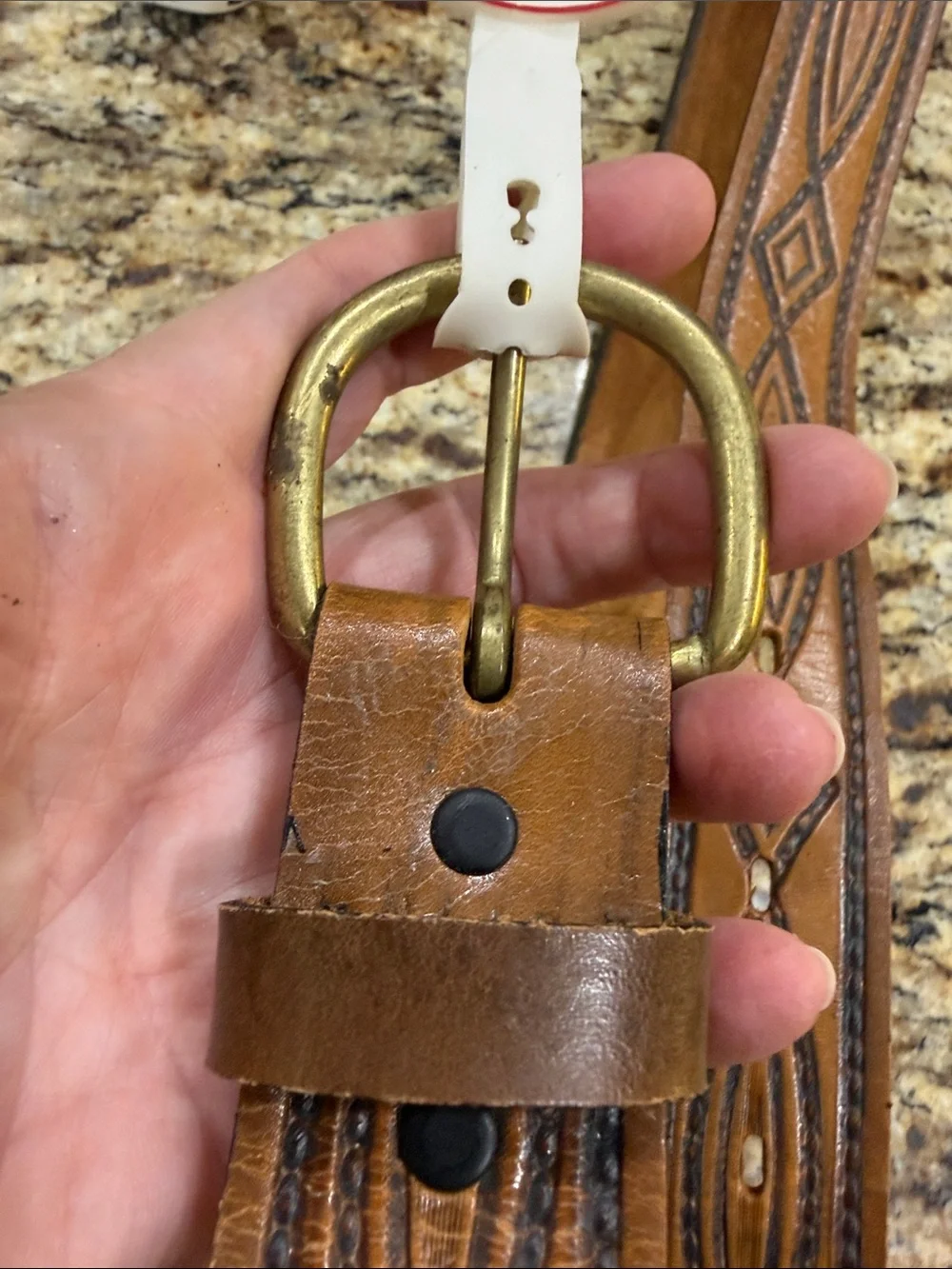Women’s Wrangler Leather Belt in Warm Brown with Brass Buckle